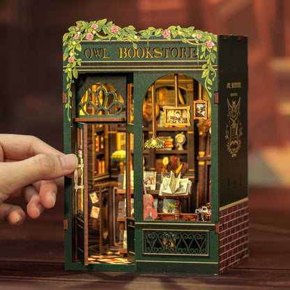 CUTEBEE DIY Book Nook Kit|Mini Bookstore Series