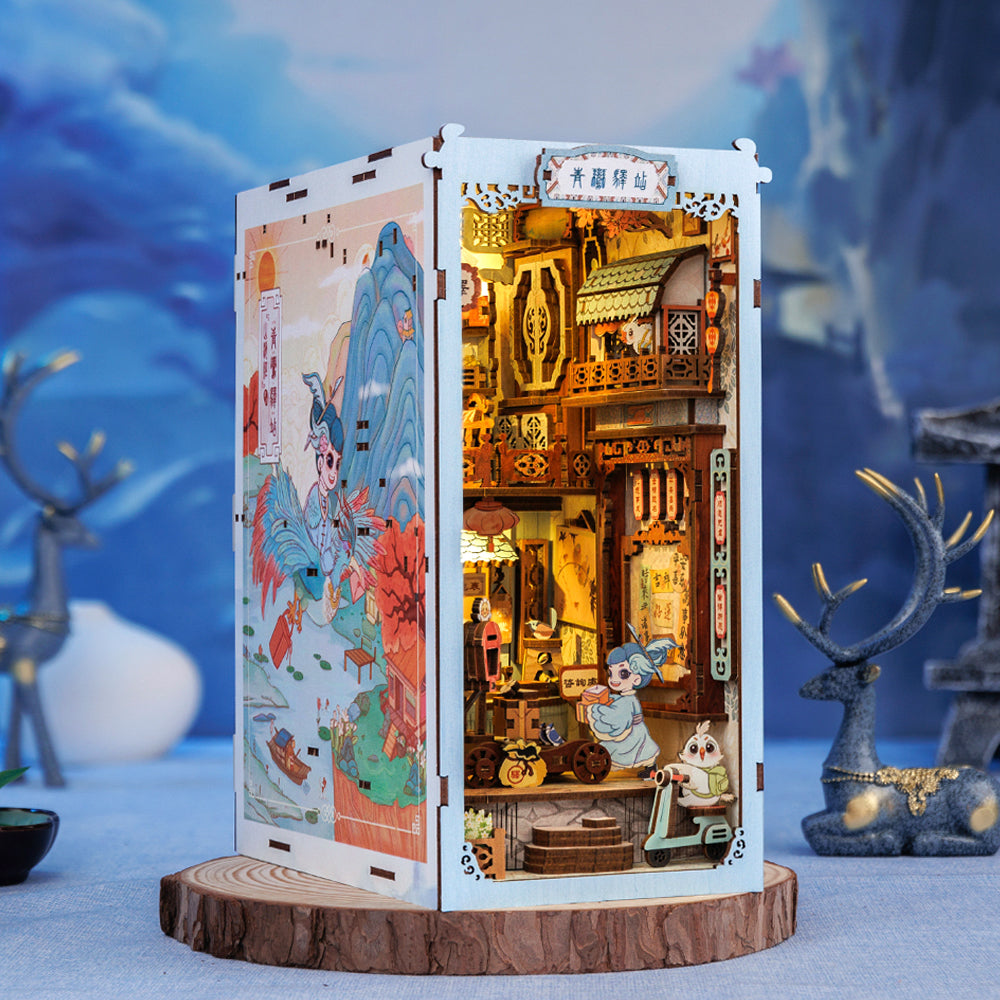 CUTEBEE DIY Book Nook Kit (Azure Phoenix Lodge)